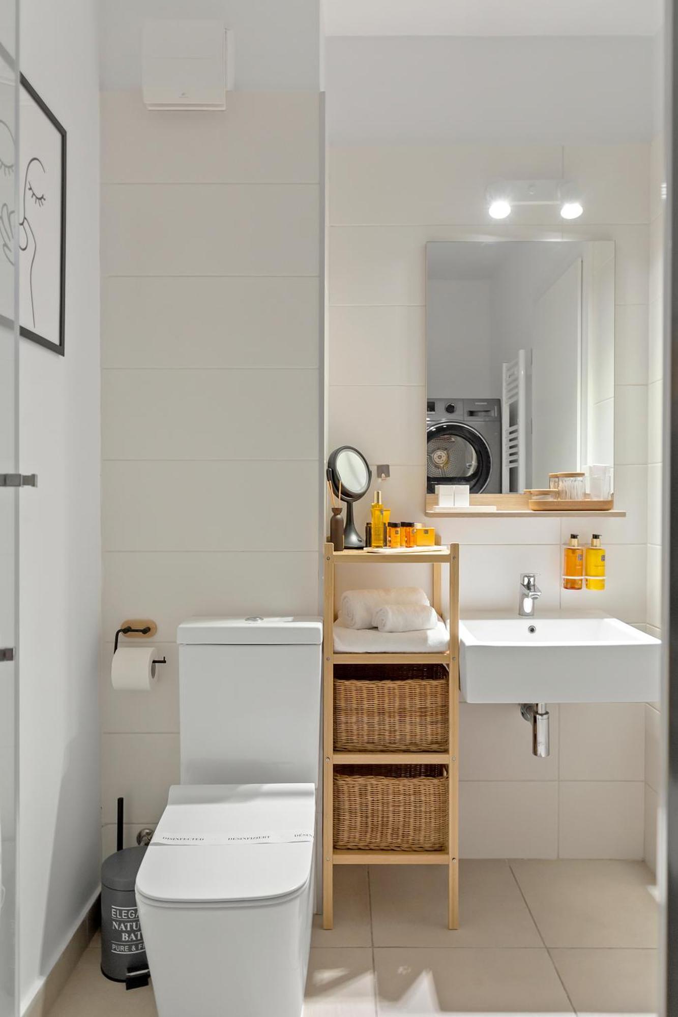 Mido Park Apartment With Private Parking & Self Check-In Bucureşti Eksteriør bilde